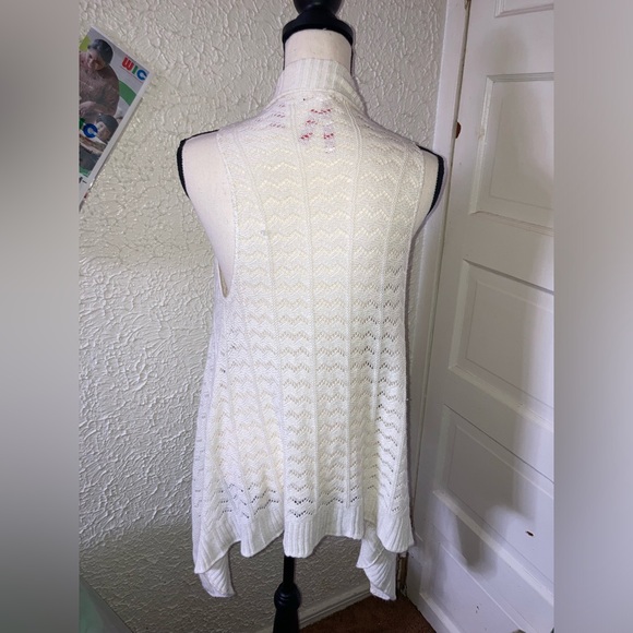 derek heart cardigan - Picture 2 of 4